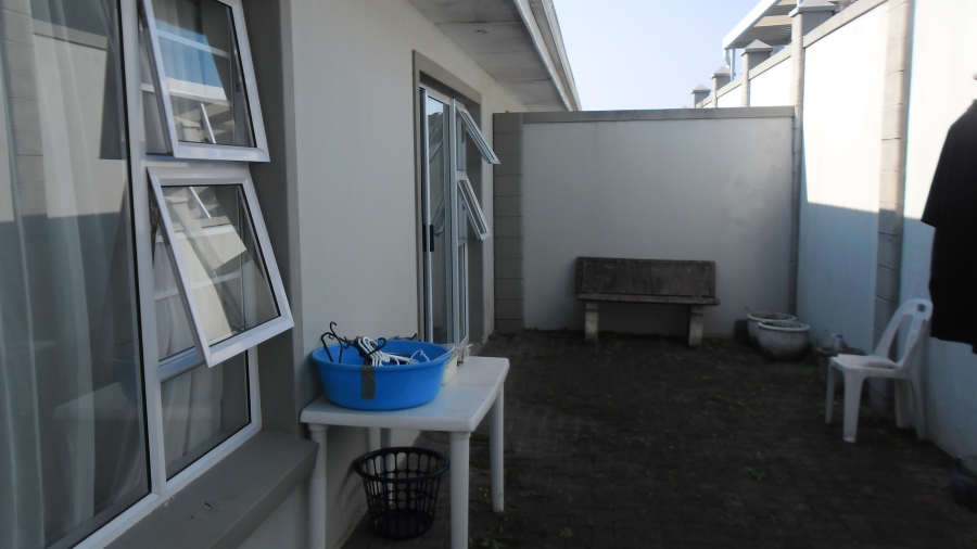2 Bedroom Property for Sale in Gonubie North Eastern Cape